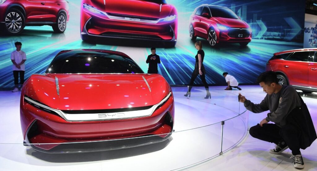 Chinese EV makers challenge Tesla